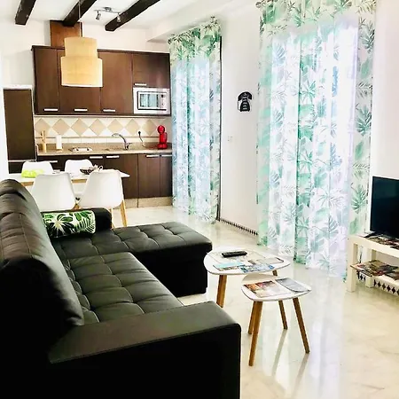 Duplex Con Encanto En Centro Historico De Cordoba. La Corredera. Cordoba