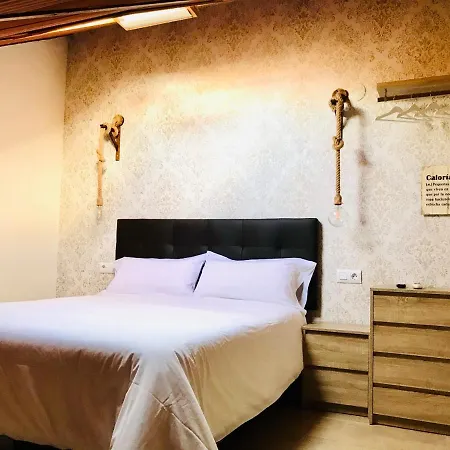 Apartment Duplex Con Encanto En Centro Historico De Cordoba. La Corredera. *